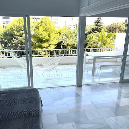 Little Treasure Near The Lägenhet *